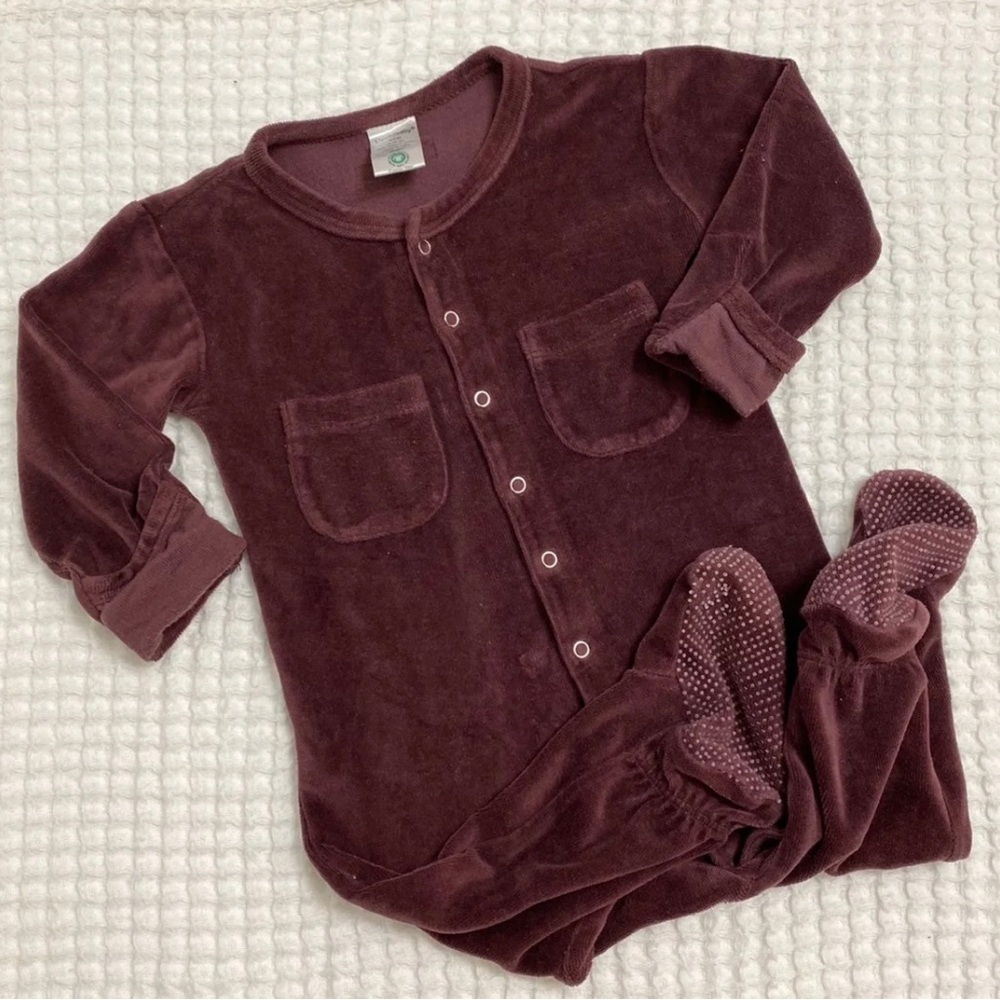 L'oved baby eggplant velour footie 9m